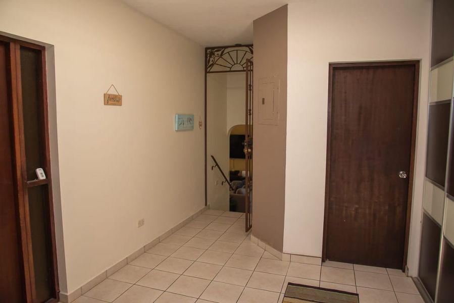 1117 Calle Virginia Barreto Garcia Quebradillas 00678 PR