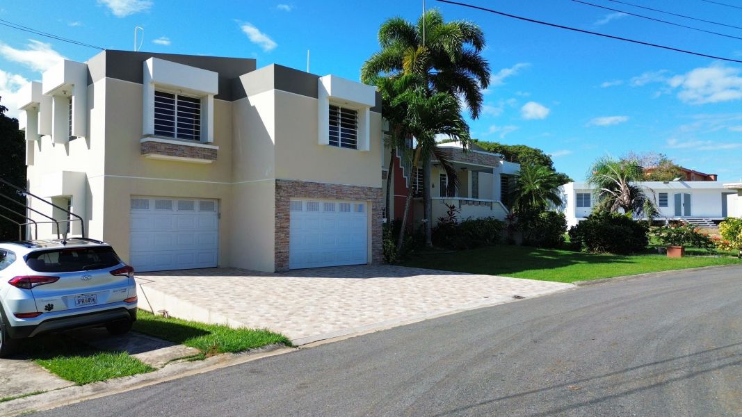 1117 Calle Virginia Barreto Garcia Quebradillas 00678 PR