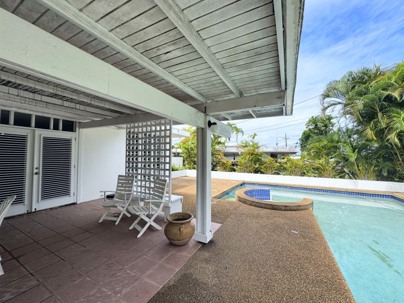 Calle Alhambra 10-28 Urb Torrimar Guaynabo 00969 PR