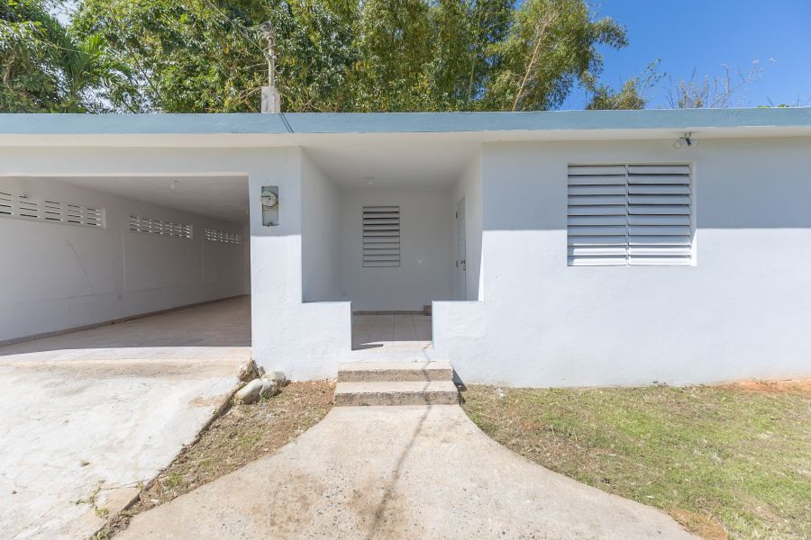 Solar 4 Bo Juan Asencio Carr 790 Km 1.5 Aguas Buenas 00703 PR