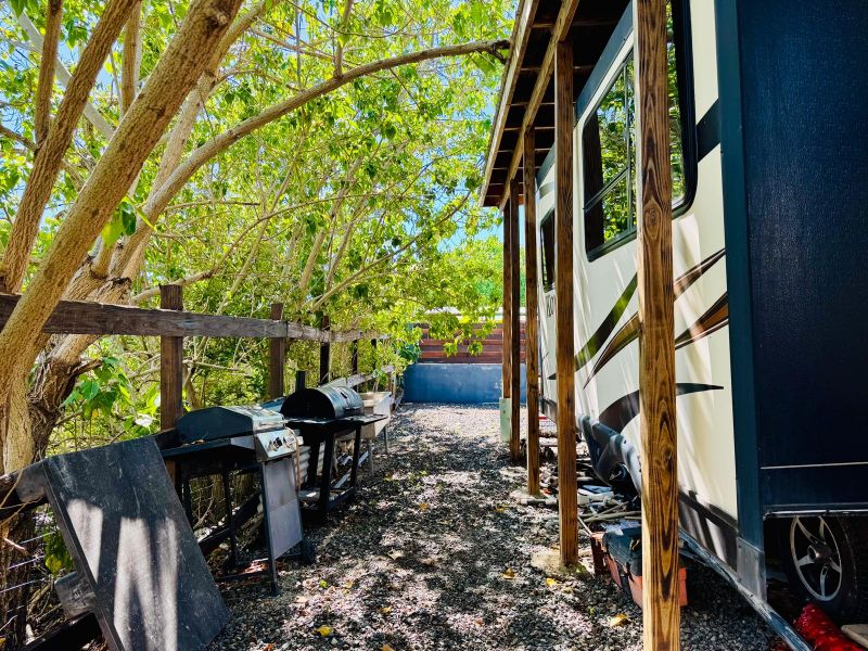 Carr 324 Km 1.9 Int Bo Papayo Lajas 00667 PR