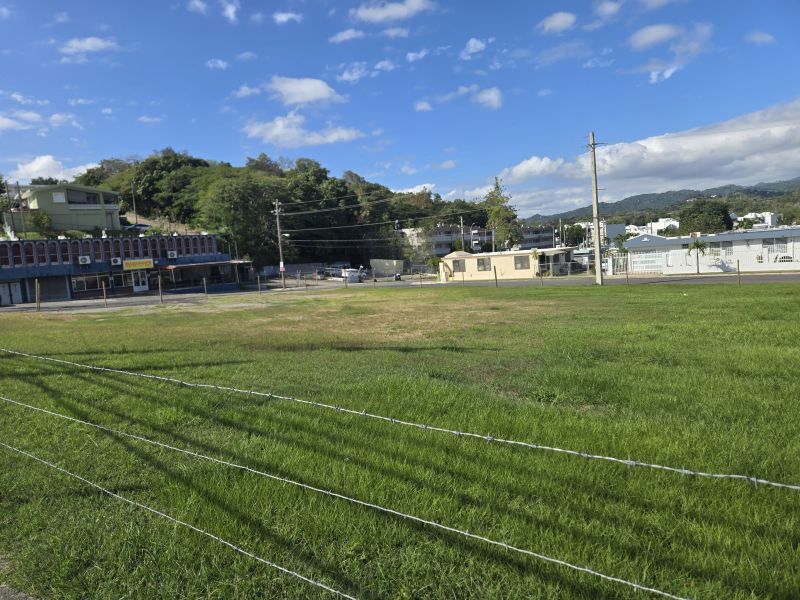 Bo Retiro Carr 102 Ave Universidad Interamericana San German 00683 PR