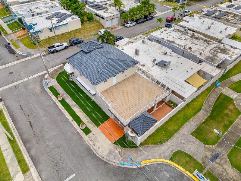 Urb Estancias Del Golf Club 701 Calle Enrique Lagu, Ponce - 50