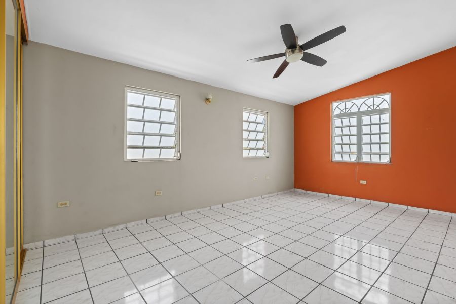 Urb Estancias Del Golf Club 701 Calle Enrique Lagu, Ponce - 35