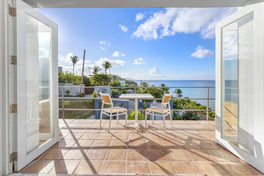 Urb Mar Caribe 16 Calle Flor Marina Naguabo 00718 PR