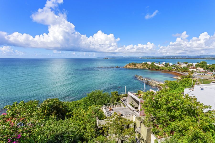 Urb Mar Caribe 16 Calle Flor Marina Naguabo 00718 PR