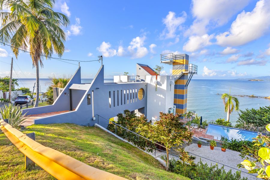 View of the property in the Mar Caribe gated community, Naguabo. Photo via Find It PR.