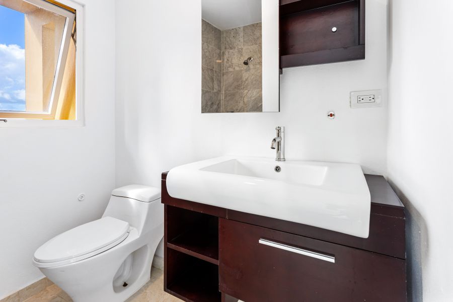 Urb Mar Caribe 16 Calle Flor Marina Naguabo 00718 PR