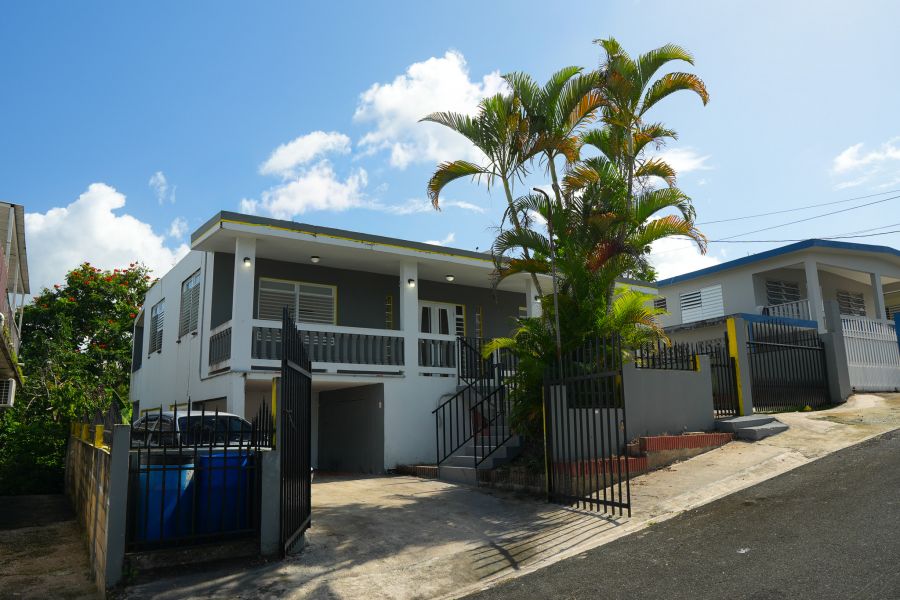 K4 Calle 23 Sector Villaroca Barahona Morovis 00687 PR