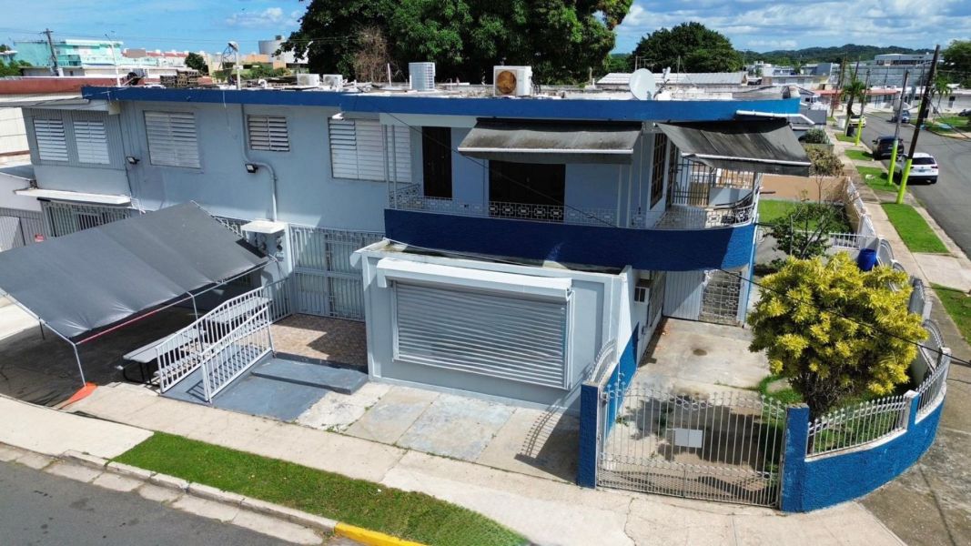 Urb Catalana Calle 1 A79 Barceloneta 00617 PR