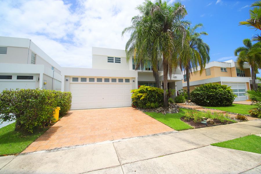 Paseos Del Sol 266 Calle Metis Dorado 00646 PR