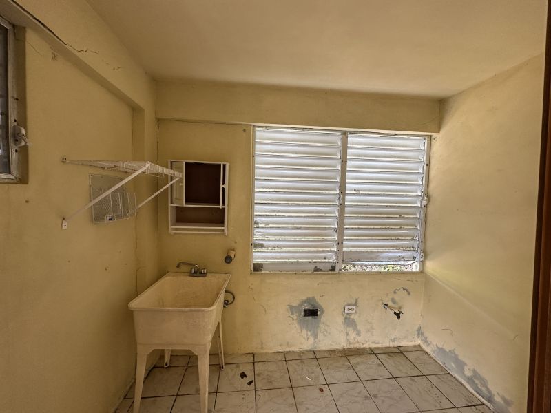 Bo Santana Carr 120 Sabana Grande 00637 PR