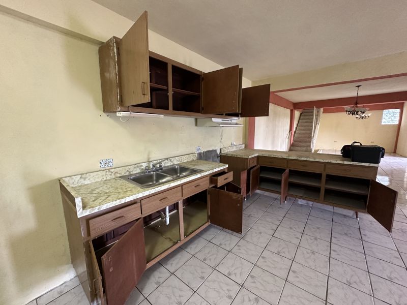 Bo Santana Carr 120 Sabana Grande 00637 PR