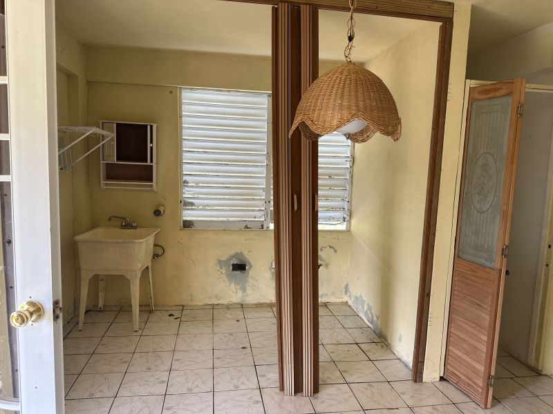 Bo Santana Carr 120 Sabana Grande 00637 PR