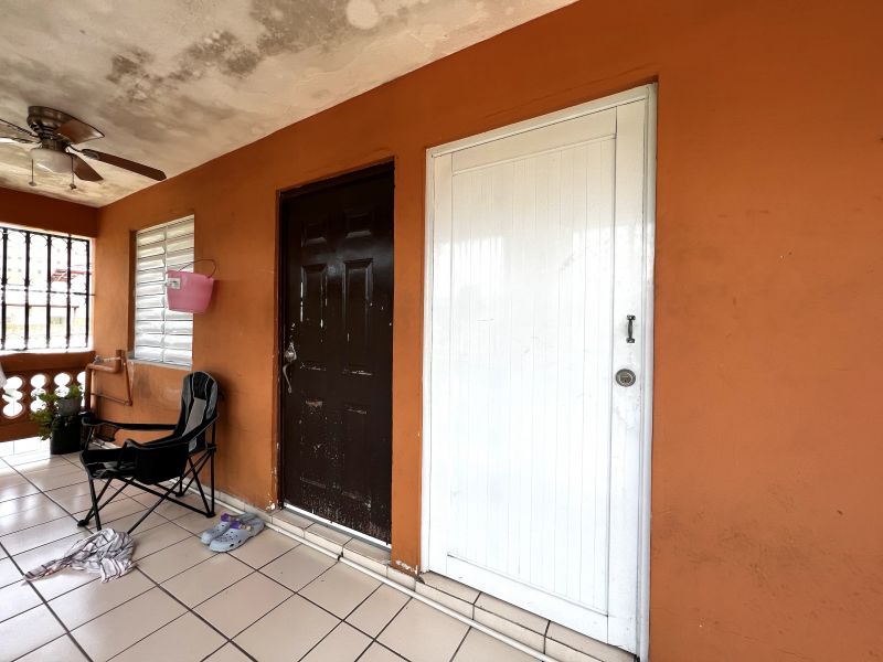 Ave Fernandez Juncos # 1100 & Calle San Juan # 703 San Juan 00907 PR