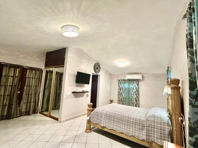 Gran Vista 1 #36 Calle Paseo Gurabo 00778 PR