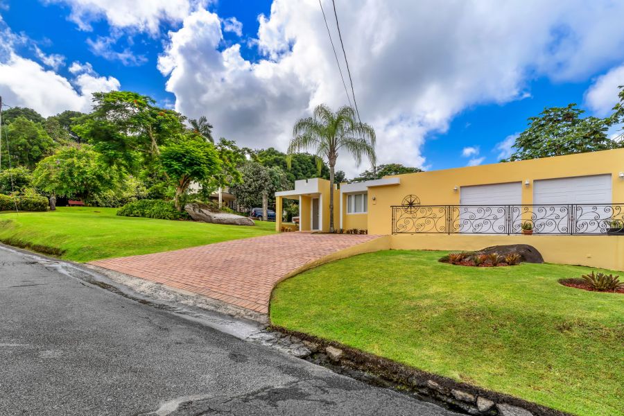 Carr 921 Km 4.4 Bo Tejas Las Piedras 00771 PR