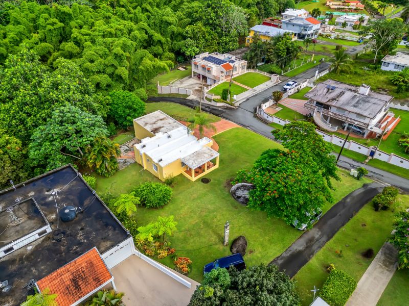 Carr 921 Km 4.4 Bo Tejas Las Piedras 00771 PR