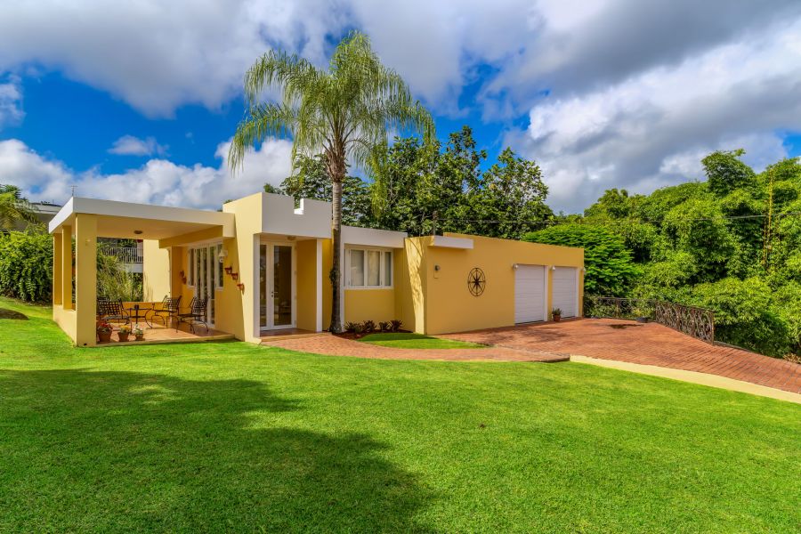 Carr 921 Km 4.4 Bo Tejas Las Piedras 00771 PR