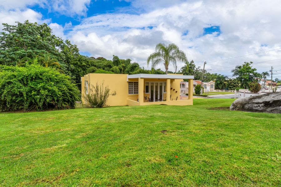 Carr 921 Km 4.4 Bo Tejas Las Piedras 00771 PR