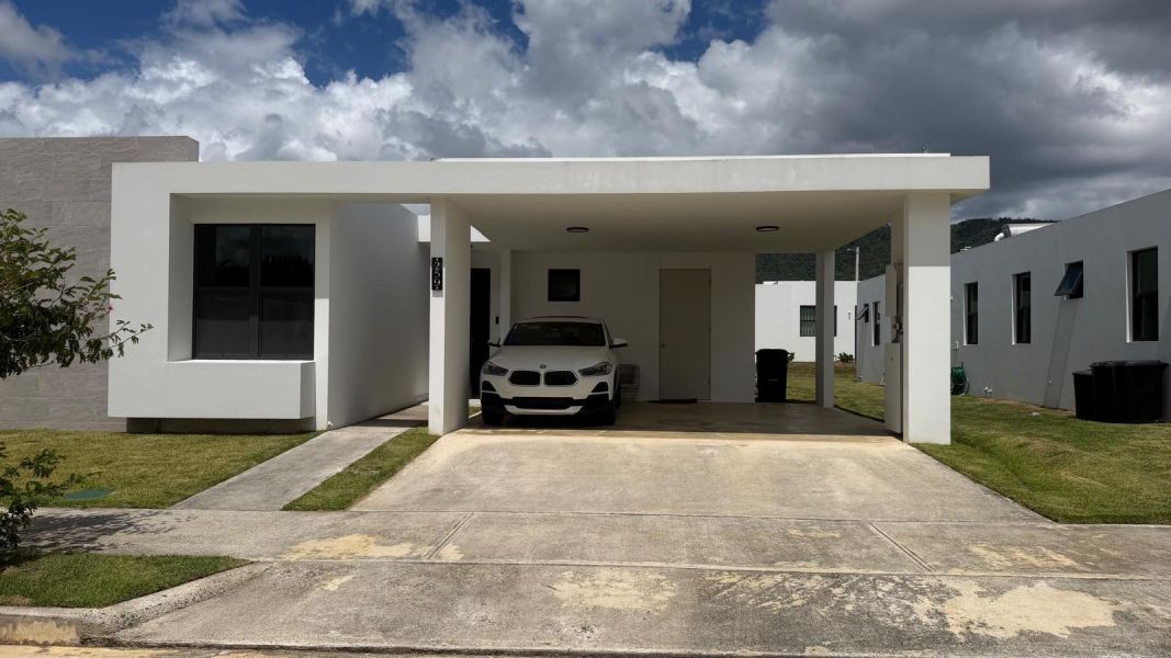 #259 Urb Los Sueños Ciudad Jardin Calle Cielo Gurabo 00778 PR