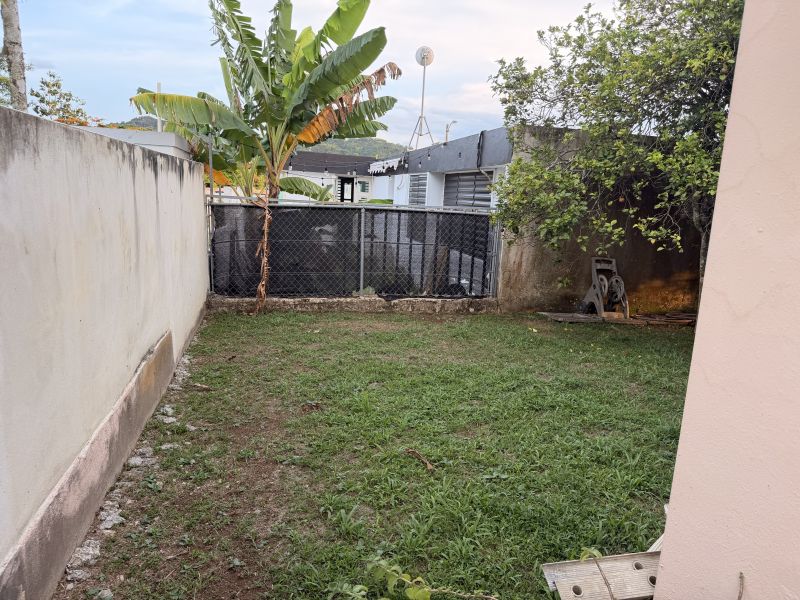 Villas De Buena Vista C Argos C-9, Bayamon - 11