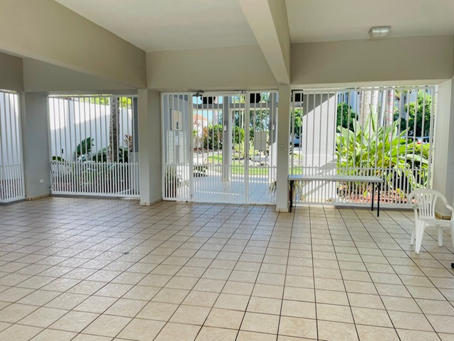 Carr 693 Int 6690 Km 1.3 Cond Palmas Dorada Villag Vega Alta 00692 PR