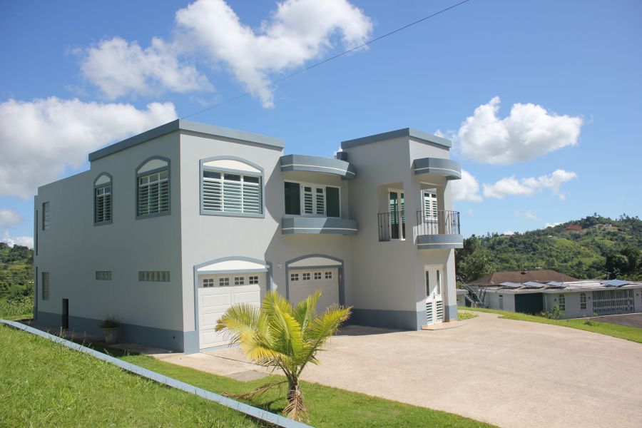 Carr 802 Km 1.1 Bo Mana Corozal 00783 PR