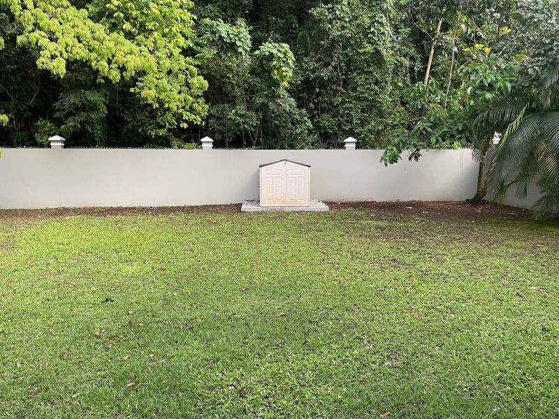 Urb Los Montes 326 Calle Alondra Dorado 00646 PR