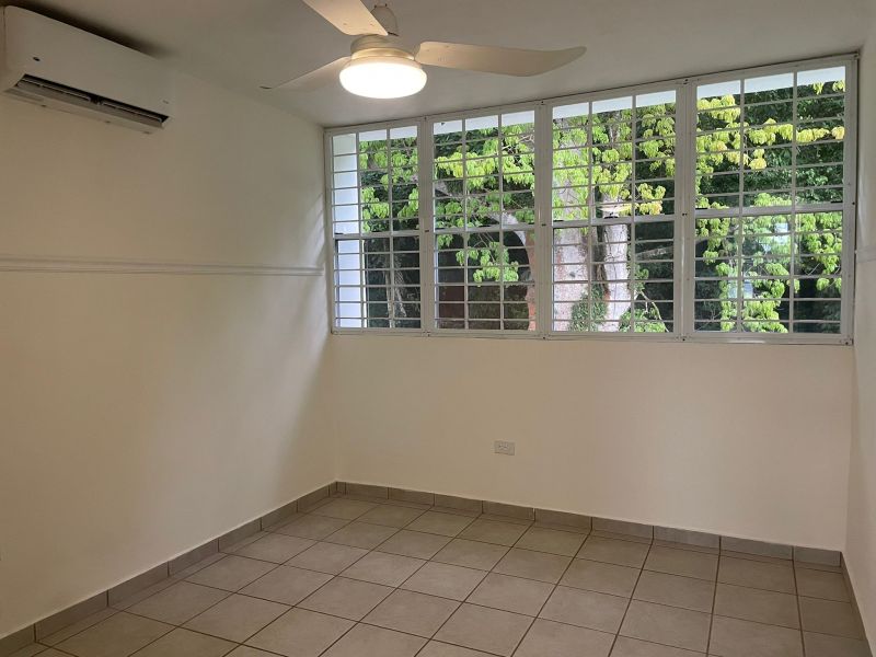 Urb Los Montes 326 Calle Alondra Dorado 00646 PR