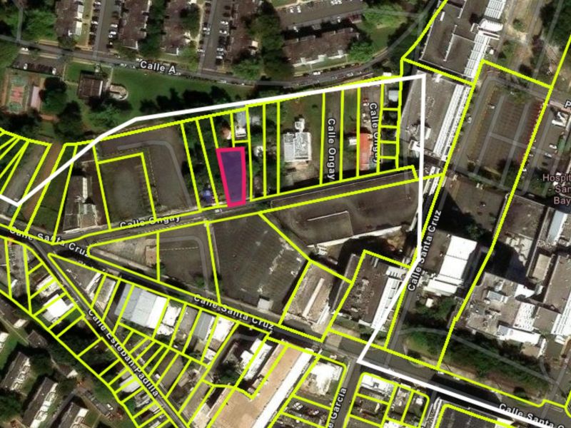 Num 19 Calle Ongay Bo Pueblo Bayamon 00961 PR