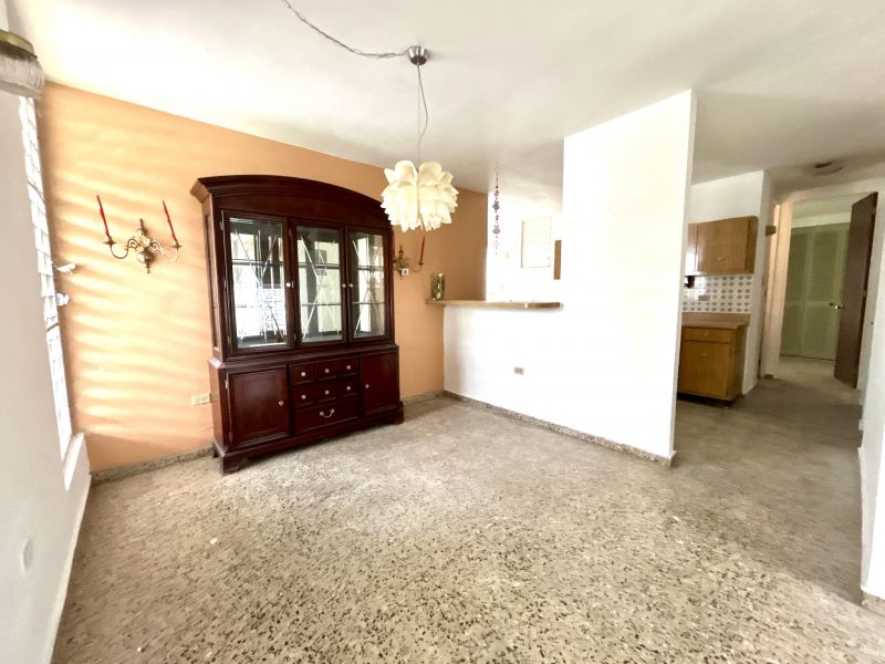 Urb Villa Interamericana Calle 8 H 11 San German 00683 PR