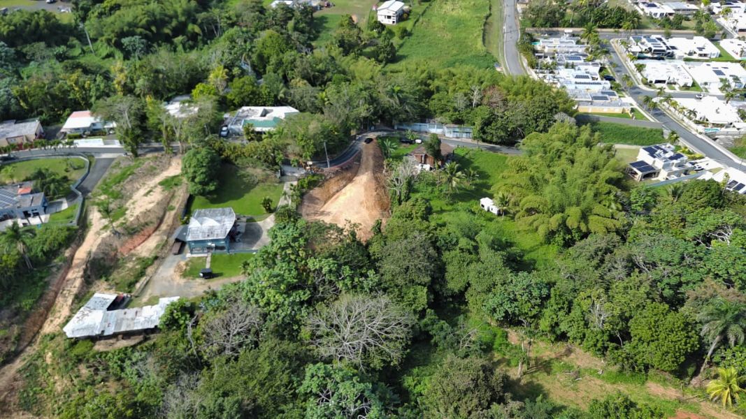 Bo Hato Nuevo #a Camino Oneil Casanas Guaynabo 00971 PR