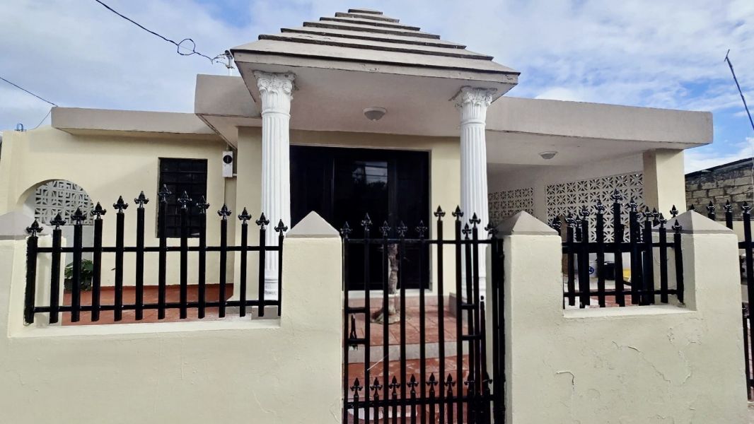 Rio Grande Town #9 Calle Soledad Rio Grande 00745 PR