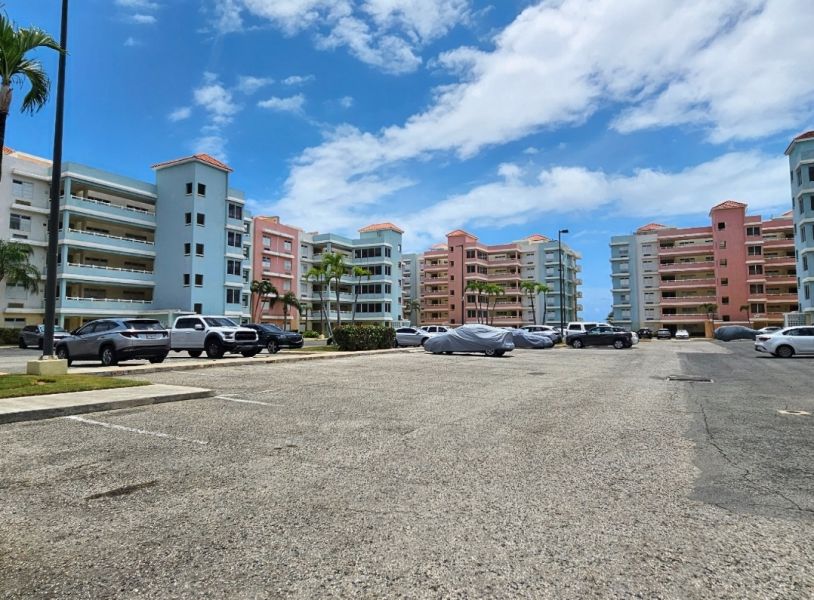 Isabela Beach Court Apt 412 Carr 466 Bo Bajuras Isabela 00662 PR