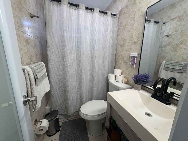 Urb Vistamar Calle Gerona Casa 614 Carolina 00983 PR