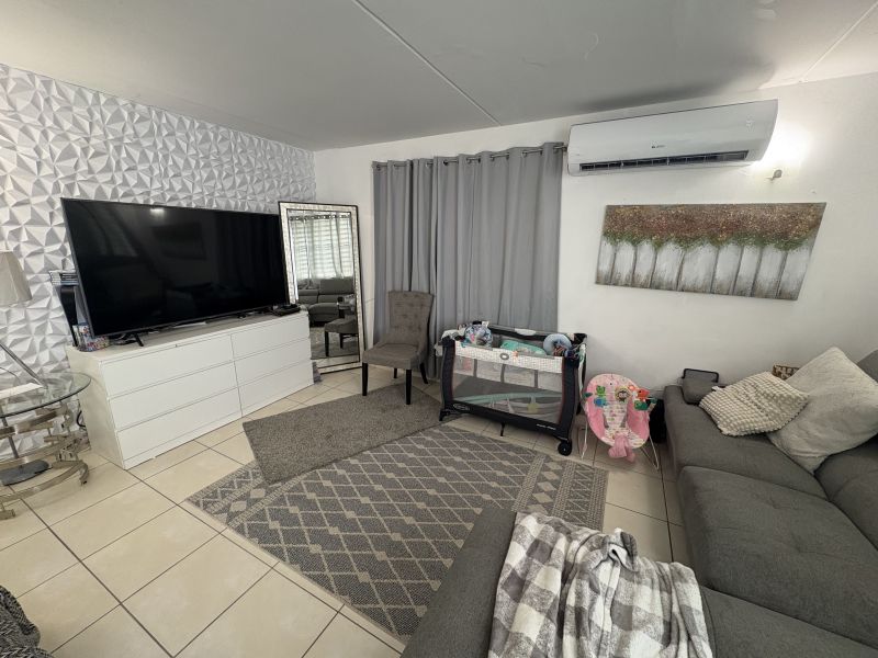 Urb Vistamar Calle Gerona Casa 614 Carolina 00983 PR