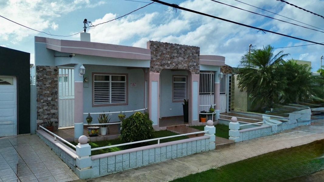 Bo Islote Costa Atlantico Calle La Playera A11, Arecibo - 3