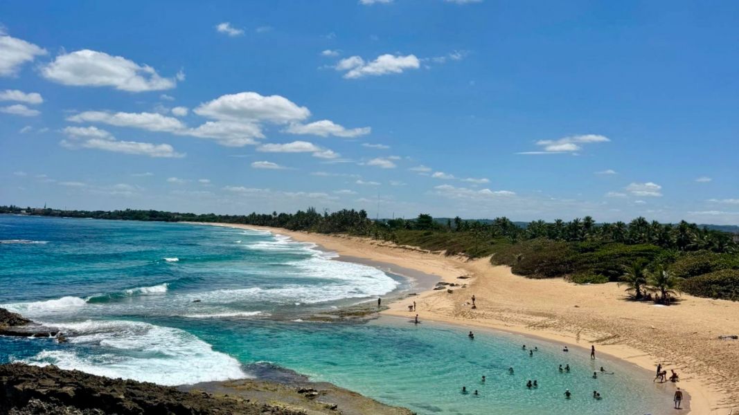 Bo Islote Costa Atlantico Calle La Playera A11, Arecibo - 28