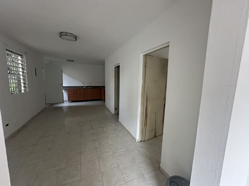 60-b Calle 8 Bo Candelario Arena Toa Baja 00949 PR