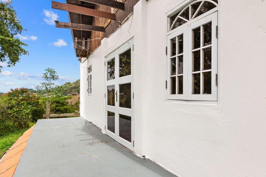 Km 2.0 Bo Rabanal Carr 173 Rural 7775 Cidra 00966 PR