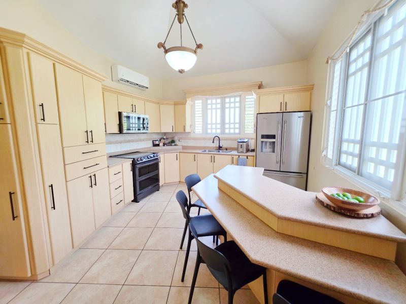 Lot-2 Pr-451 Km 4.2 Eneas Ward San Sebastian 00685 PR