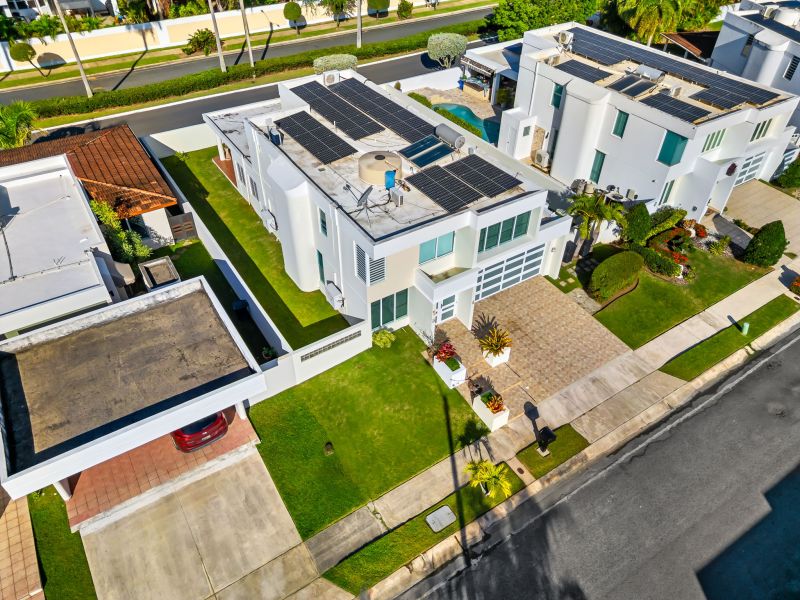 Urb Paseo Real Calle Amatista D-44 Dorado 00646 PR