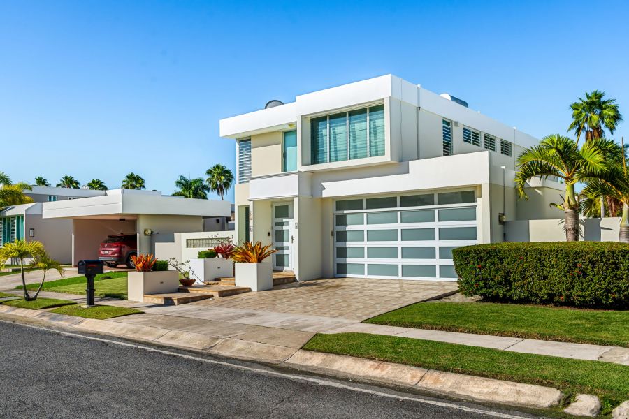 Urb Paseo Real Calle Amatista D-44 Dorado 00646 PR