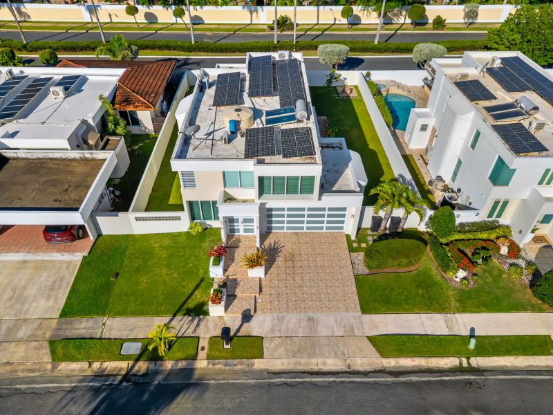 Urb Paseo Real Calle Amatista D-44 Dorado 00646 PR