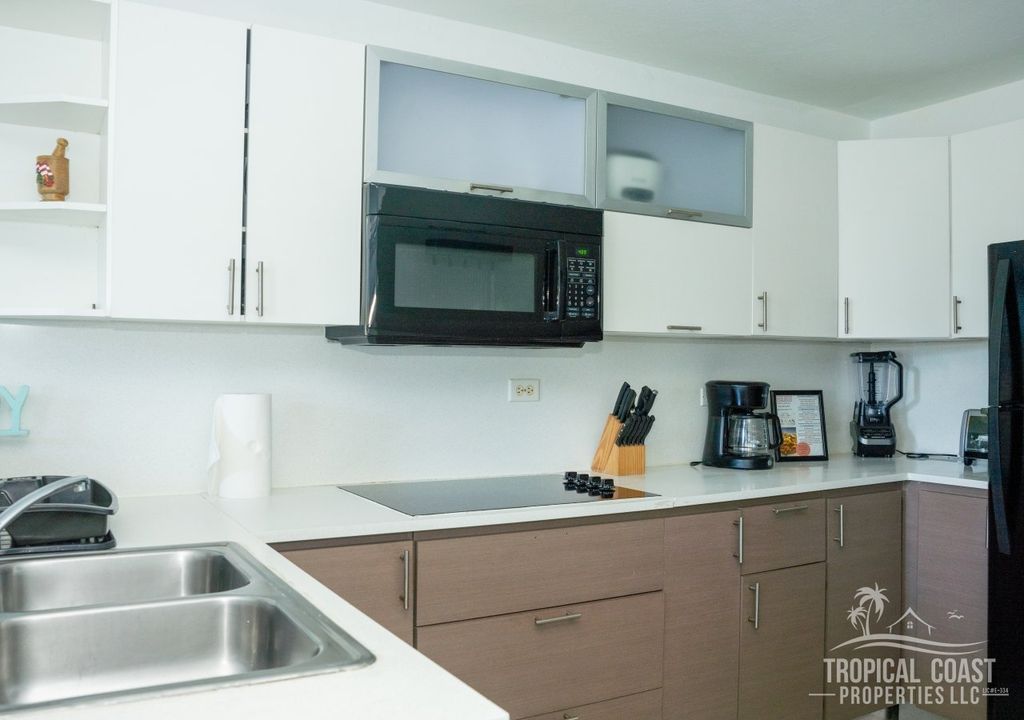 Carr 115 Condo At Wave Coast Apt 7 Rincon 00677 PR