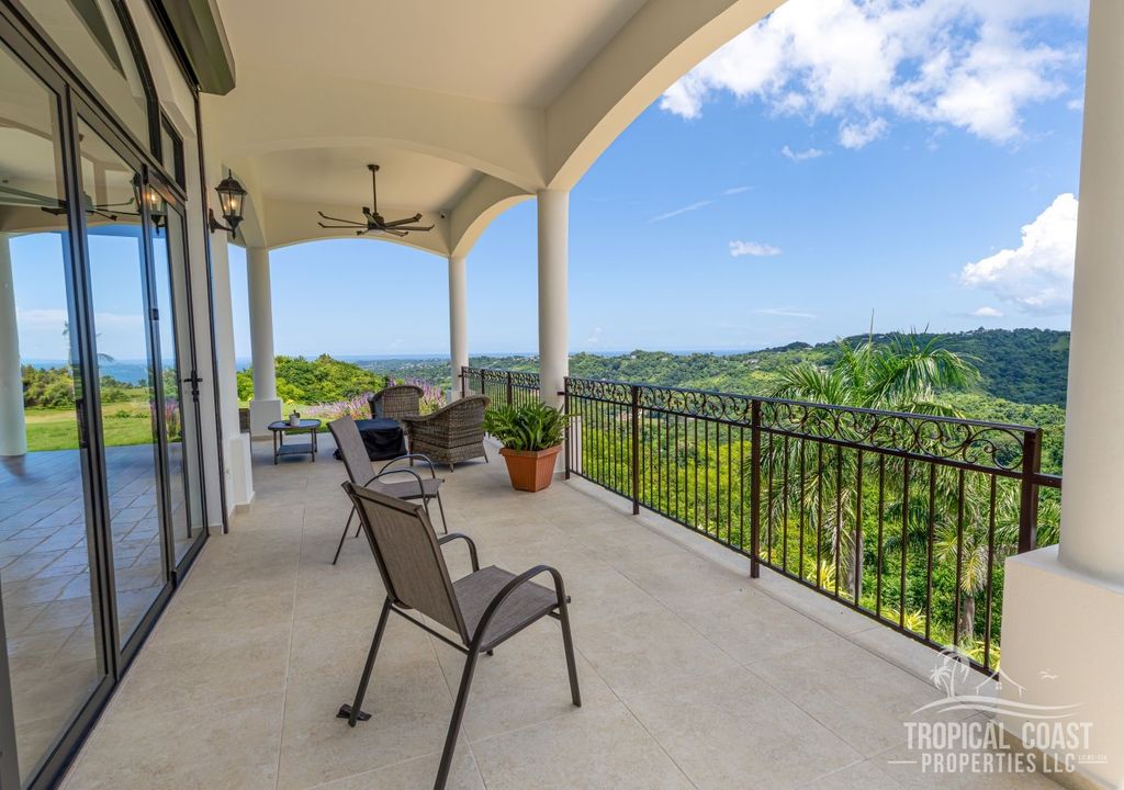 Bo Calvache- Carr 115 Km 6.4 Int Rincon 00677 PR