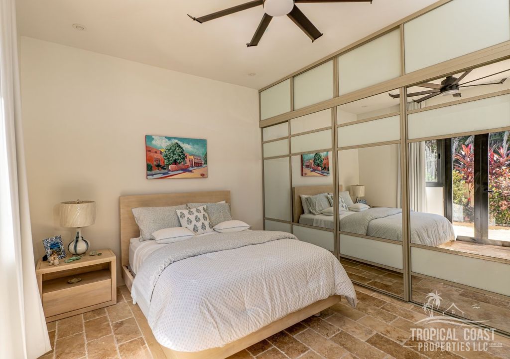 Bo Calvache- Carr 115 Km 6.4 Int Rincon 00677 PR