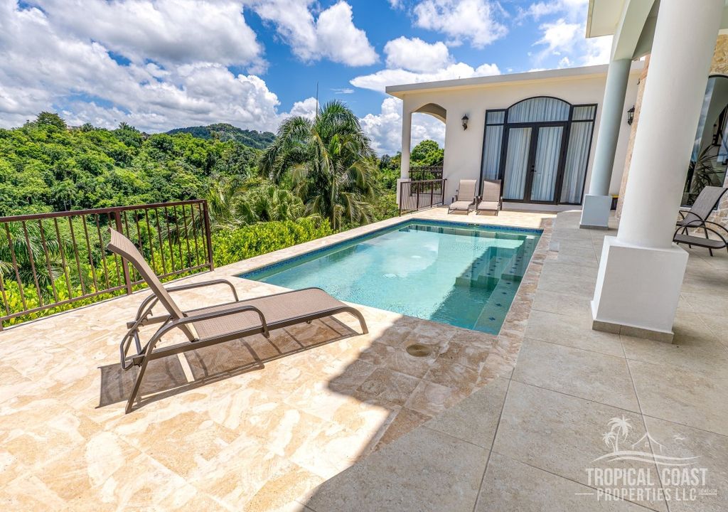 Bo Calvache- Carr 115 Km 6.4 Int Rincon 00677 PR