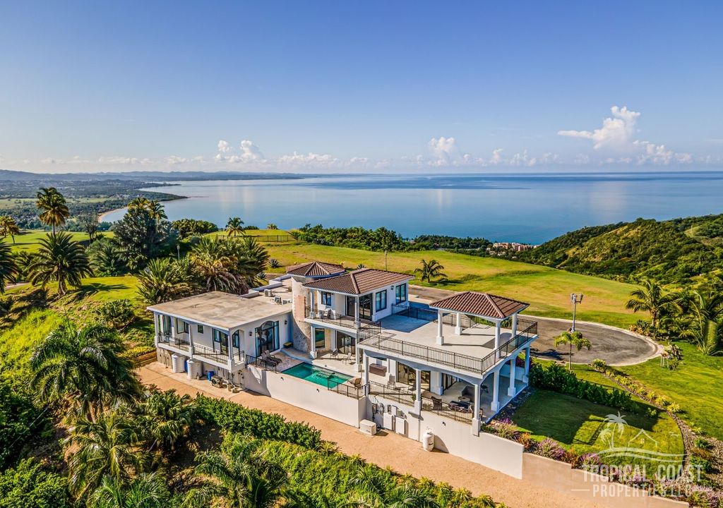 Bo Calvache- Carr 115 Km 6.4 Int Rincon 00677 PR